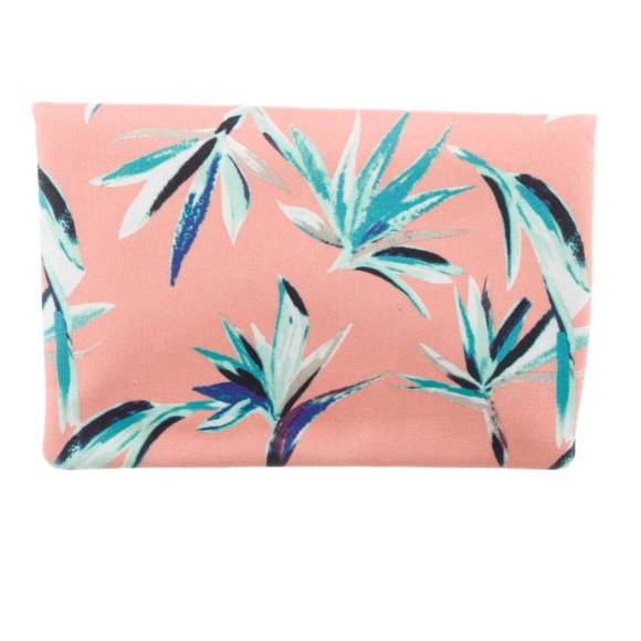 Anthropologie Rachel Pally Foldover Vegan clutch - Picture 6 of 16